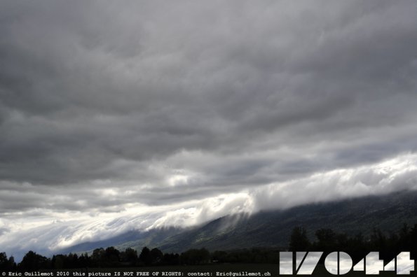Avalanche de nuages sur le Jura